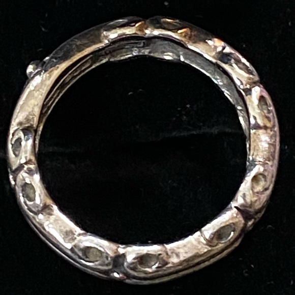 RING 924 SILVER.  SIZE 6 - Picture 2 of 2